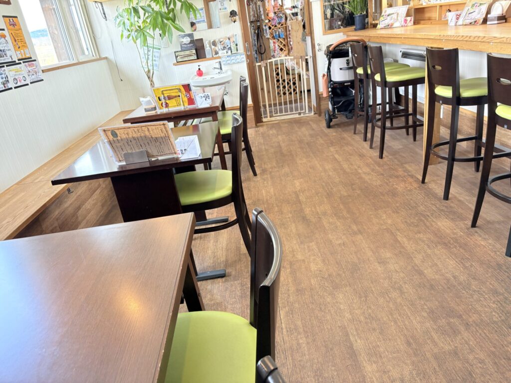鹿肉レストラン 山恵 ドッグカフェ 雰囲気