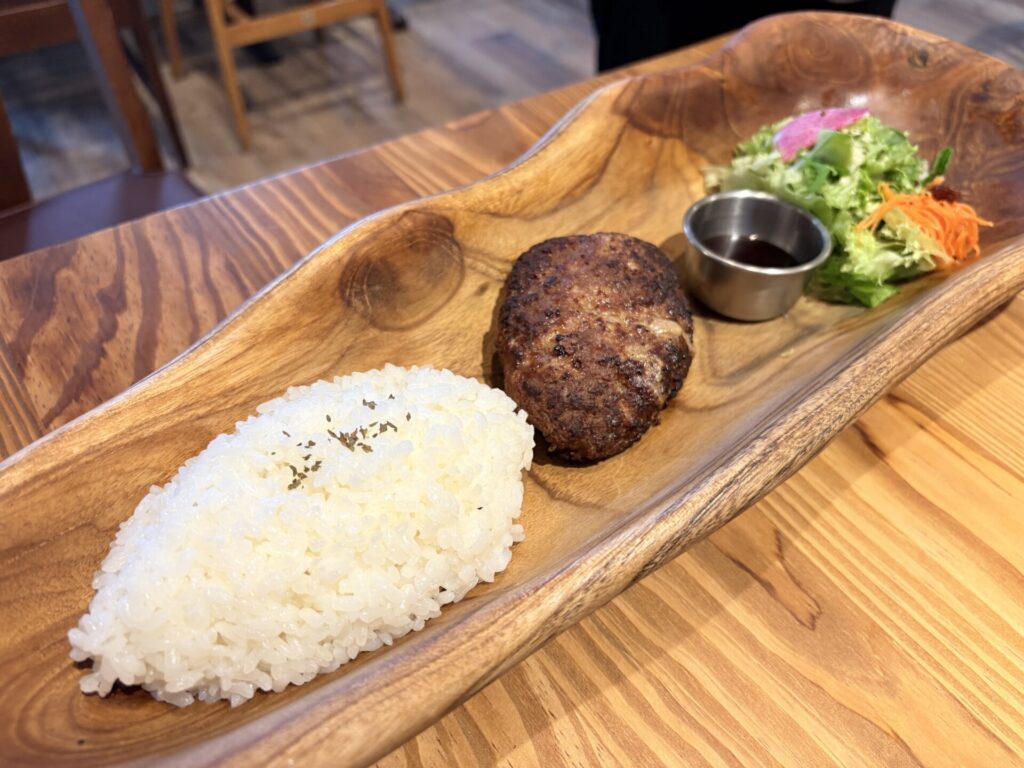 old farm(オールドファーム)メニュー ハンバーグステーキ 北海道旭川市