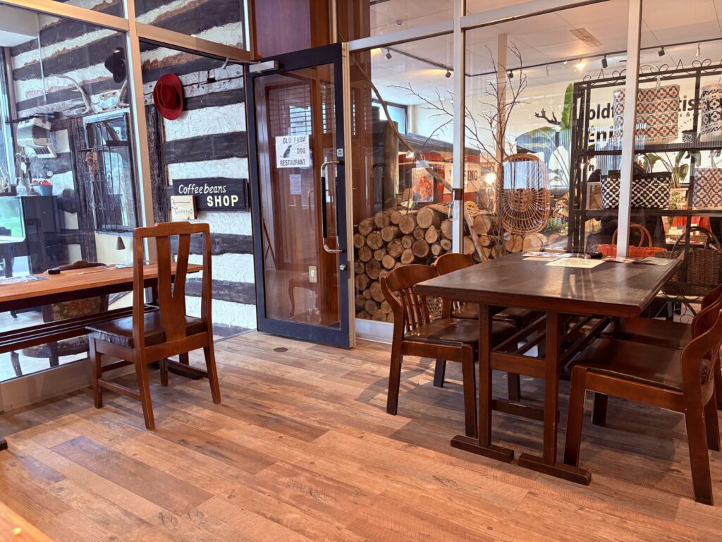 old farm(オールドファーム)店内 北海道旭川市