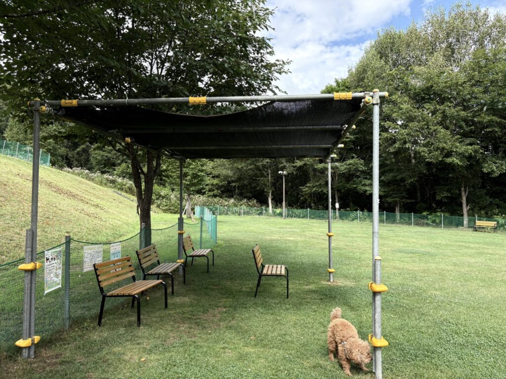 パークランド嵐山 ドッグラン 小型犬用