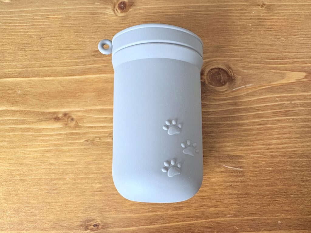 犬用足洗いカップ「ジャブラ」