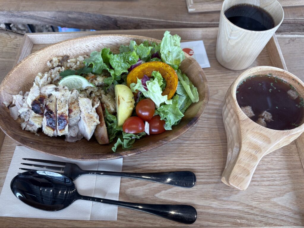 ハルニレぽっぽ メニュー ビリヤニ