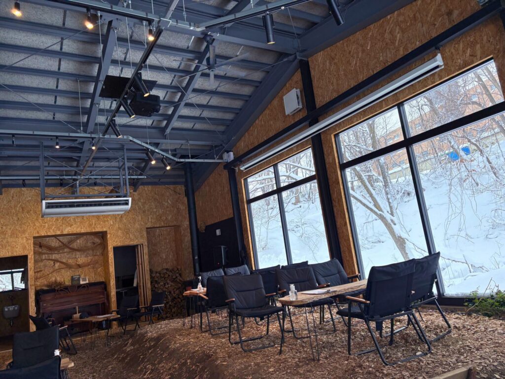 ハルニレぽっぽ 店内